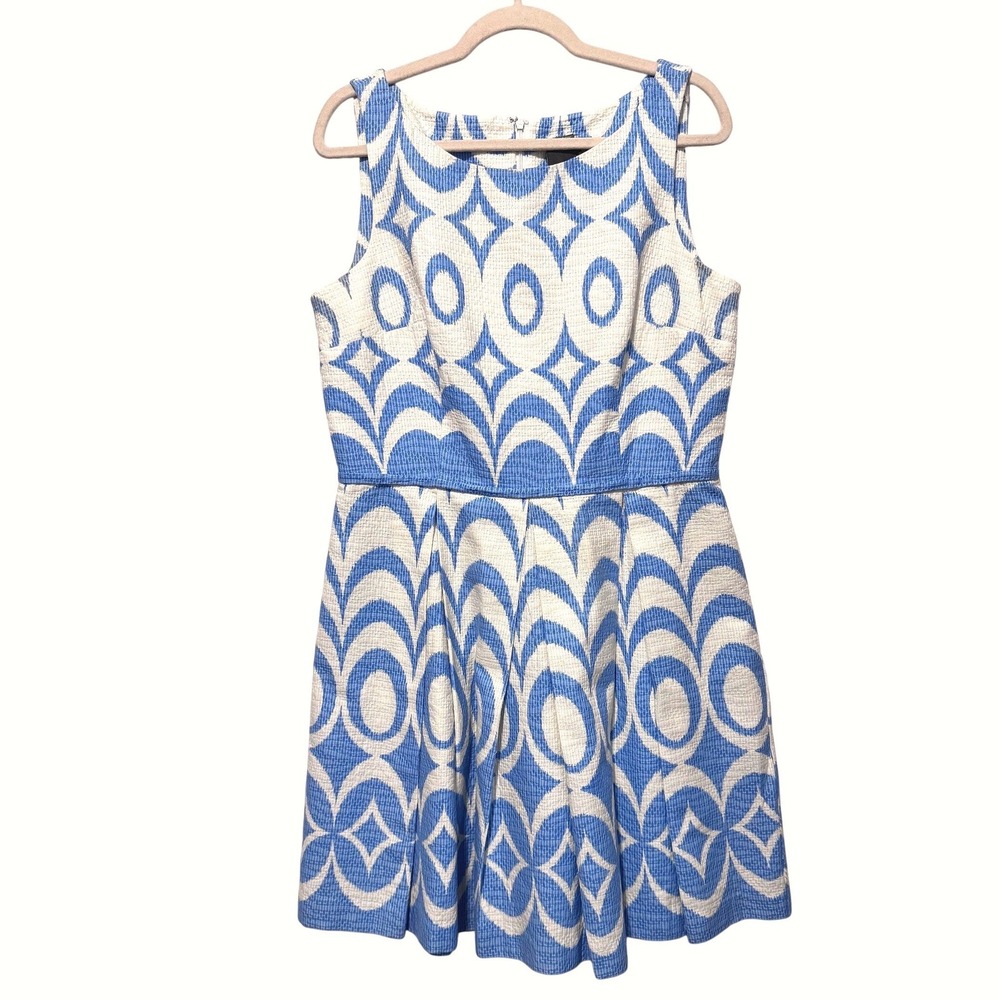 Taylor Fit & Flare Size 12 Blue White 100% Textured‎ Cotton Cottagecore Chic